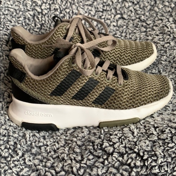 adidas cloudfoam olive green